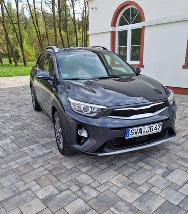 Kia Stonic cena 59900 przebieg: 78000, rok produkcji 2018 z Pabianice małe 781